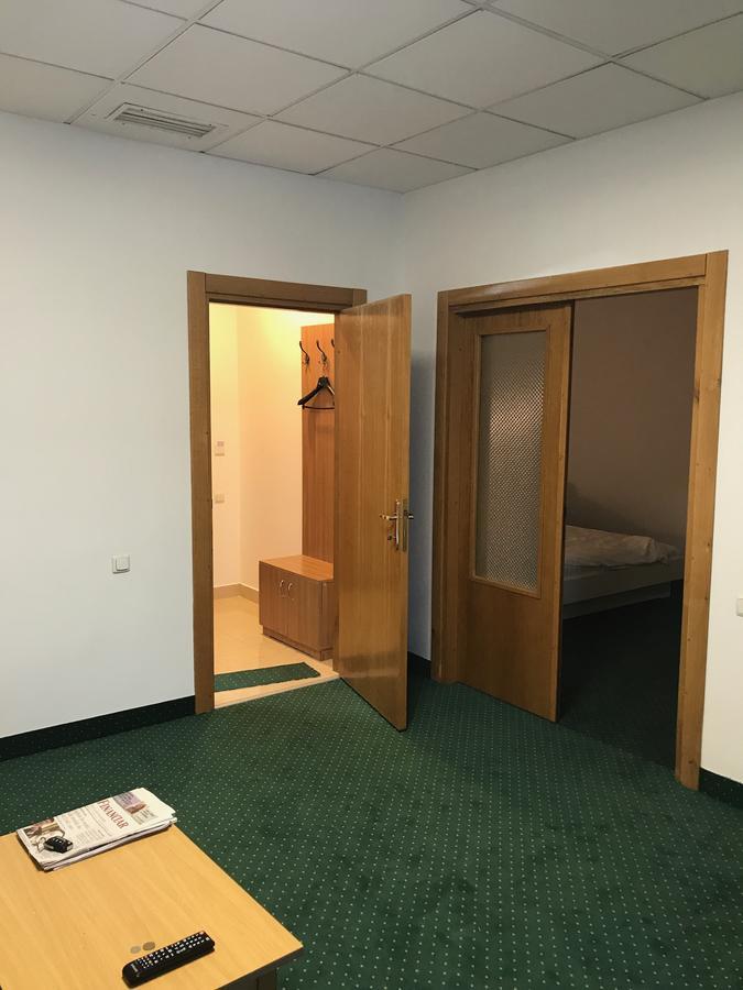 Apartament In Regim Hotelier 巴克乌 外观 照片