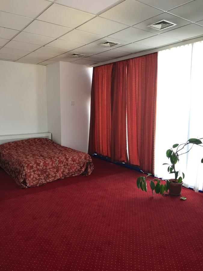 Apartament In Regim Hotelier 巴克乌 外观 照片
